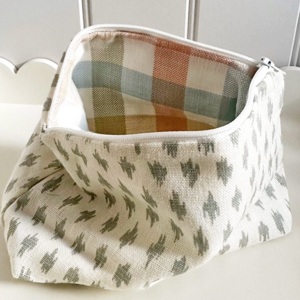 Penny Morrison Dash & Gingham Lined Zip Pouch Make Up Bag